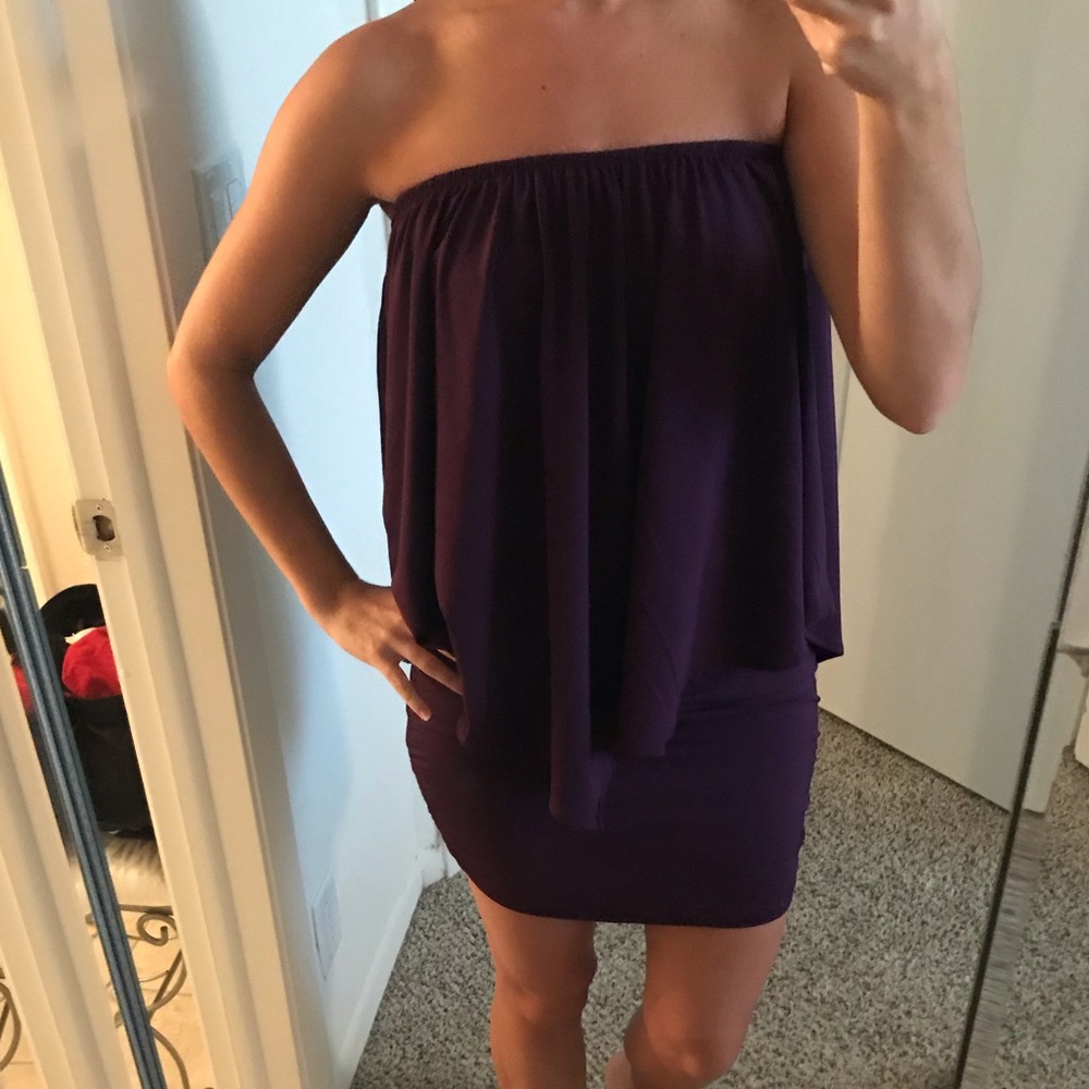 Strapless Ruffle Dress - Picture 4 of 7